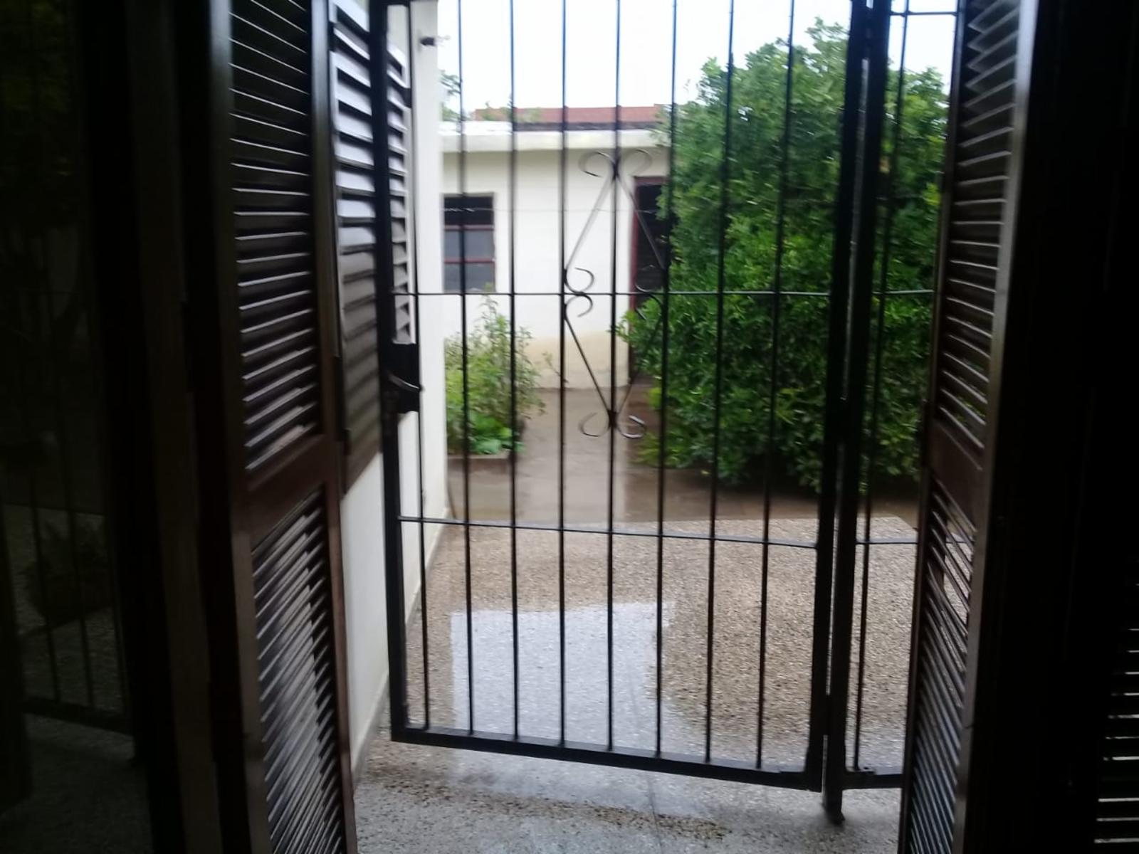 N°REF 1255-HERMOSA CASA ESQUINA UBICADA EN BARRIO LICEO, CÓRDOBA — foto 4
