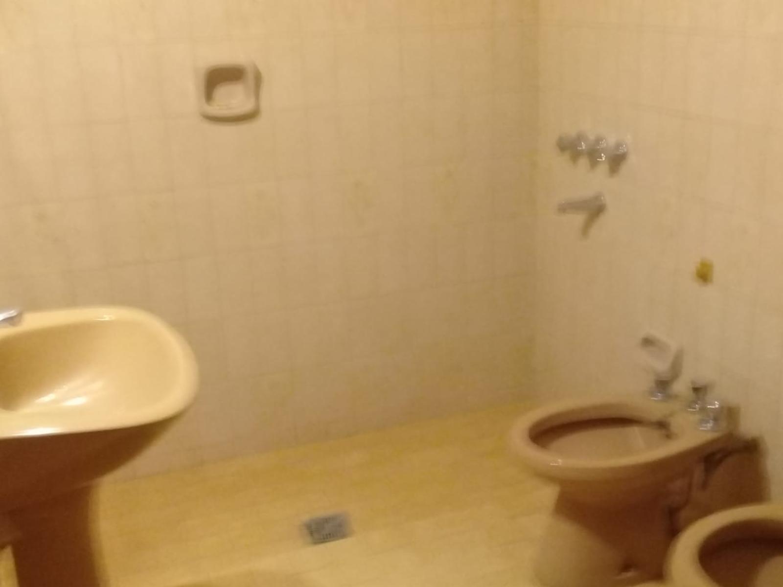 N°REF 1255-HERMOSA CASA ESQUINA UBICADA EN BARRIO LICEO, CÓRDOBA — foto 15