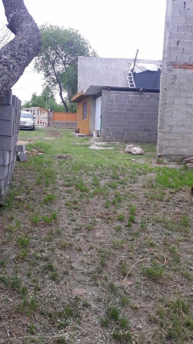 N°REF 1248- DOS PROPIEDADES SOBRE INCREÍBLE TERRENO DE 3300M2 UBICADO EN COSQUÍN A 150 M DE LA RUTA 38 Y A 8 CUADRAS DEL RIO COSQUIN. — foto 8