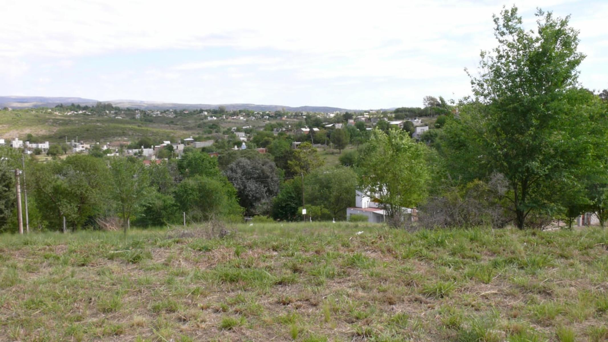 Nº DE REF 1234: TERRENO EN SANTA CRUZ DEL LAGO CON INCREÍBLE VISTA A LAS SIERRAS. — foto 3