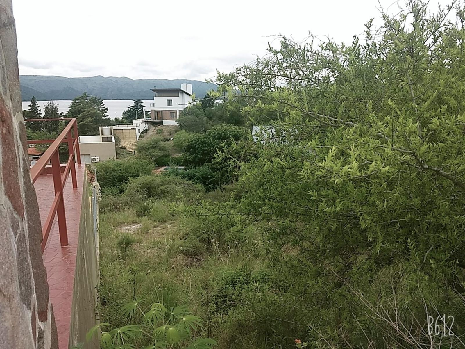 N°Ref 1269-Terreno en Parque Siquiman, con increíble vista al lago San Roque y a 100m de la bajada al lago. — foto 2