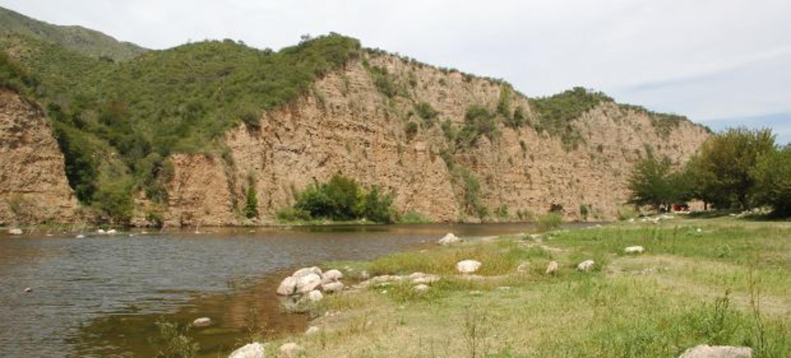 N°ref690-Propiedad en Bialet Masse a 1 cuadra del río Cosquín y 6 del centro comercial c/inc vista a las sierras. — foto 13