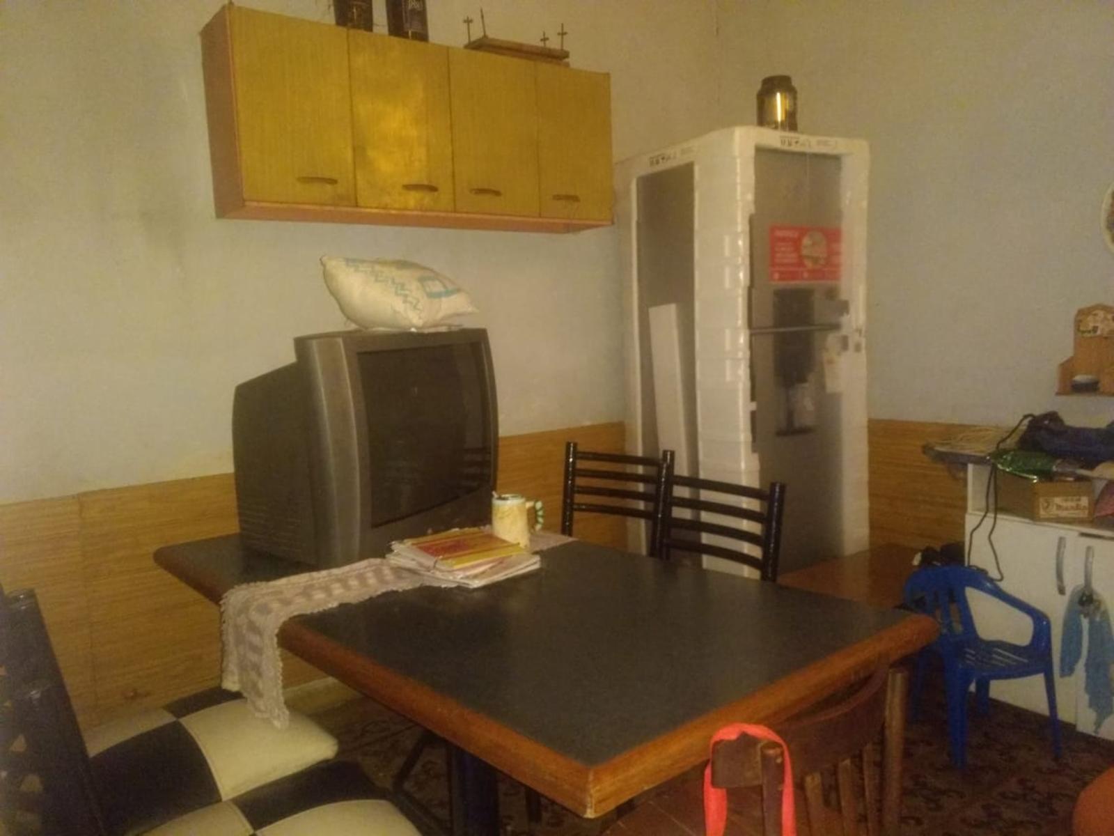 Ref 1294. Casa y local en Córdoba Capital a 20 cuadras del centro — foto 2