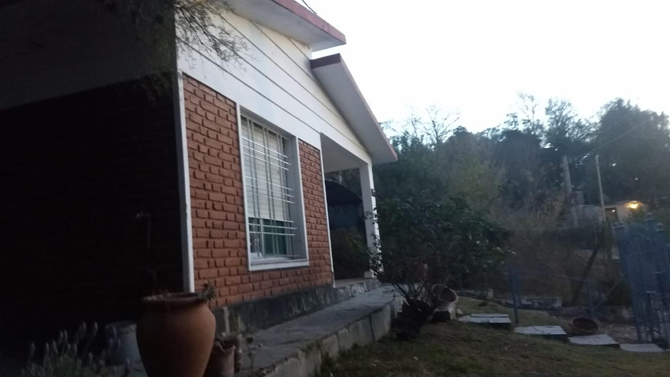 Ref 728-Casa en venta en Bialet Masse a 700m aprox de la ruta E-55