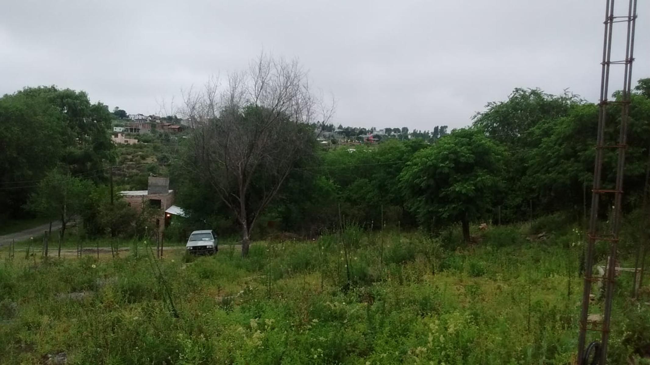 Ref 1300 - Terreno con mejoras en Siquiman con excelente vista a las sierras. — foto 7