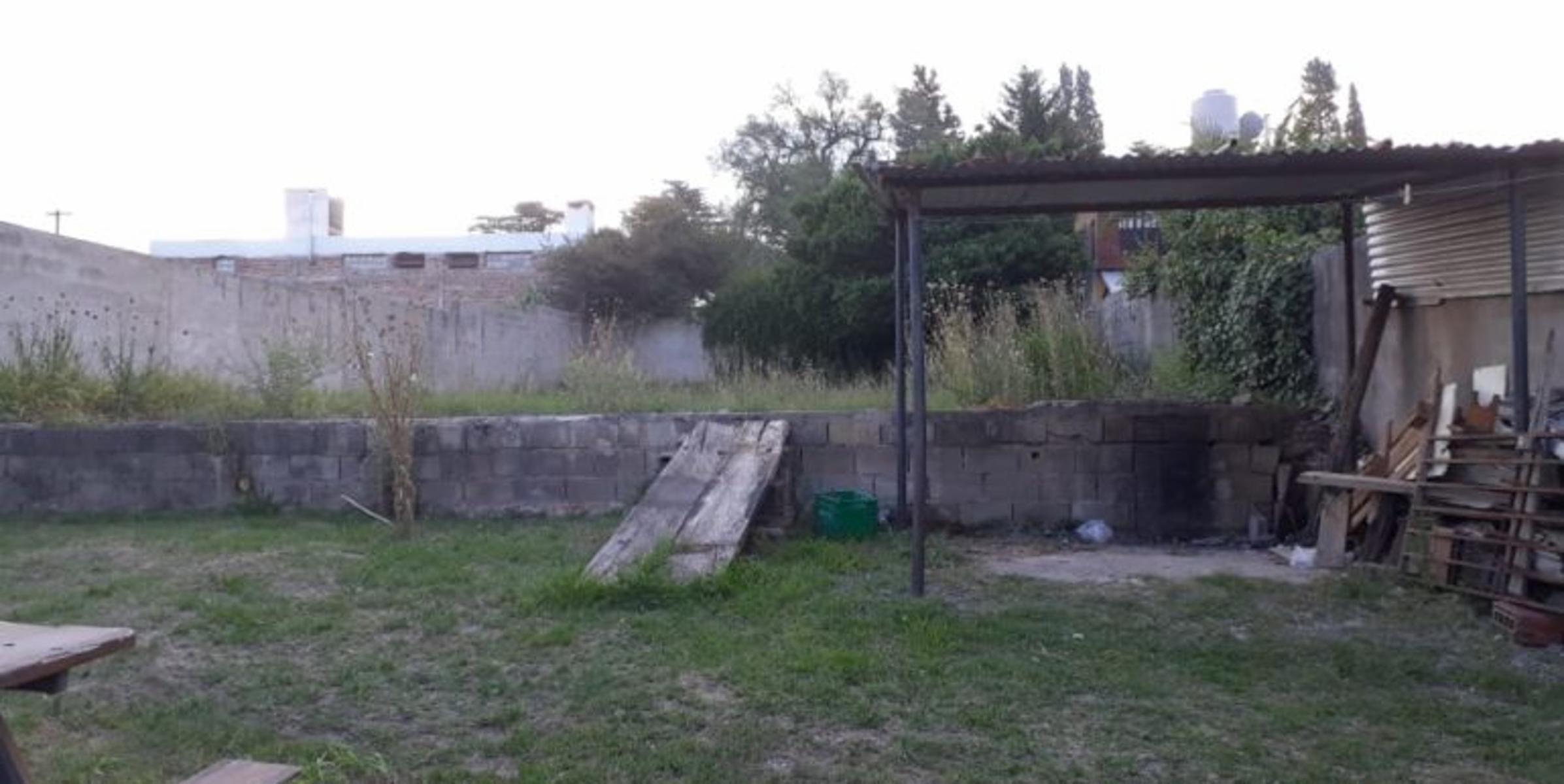 N° ref 1270- Casa más Local comercial sobre colectora de Ruta 38 en Bialet Masse — foto 4