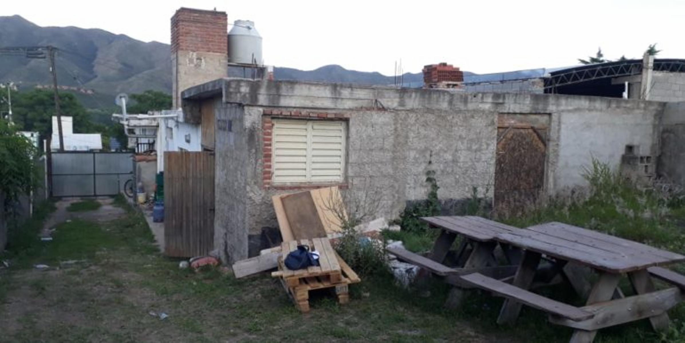 N° ref 1270- Casa más Local comercial sobre colectora de Ruta 38 en Bialet Masse — foto 6
