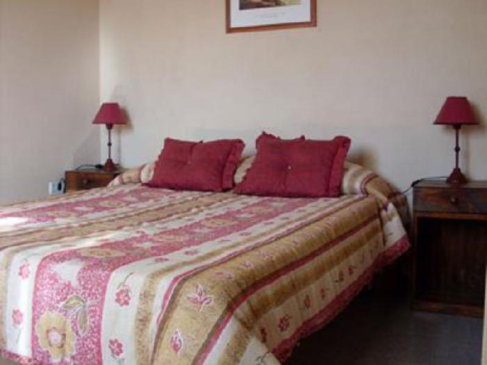 Nº DE REF. 57. OPORTUNIDAD COMPLEJO DE CABAÑAS EN SIQUIMAN IDEAL EMPRENDIMIENTO TURISTICO - GRA - 6