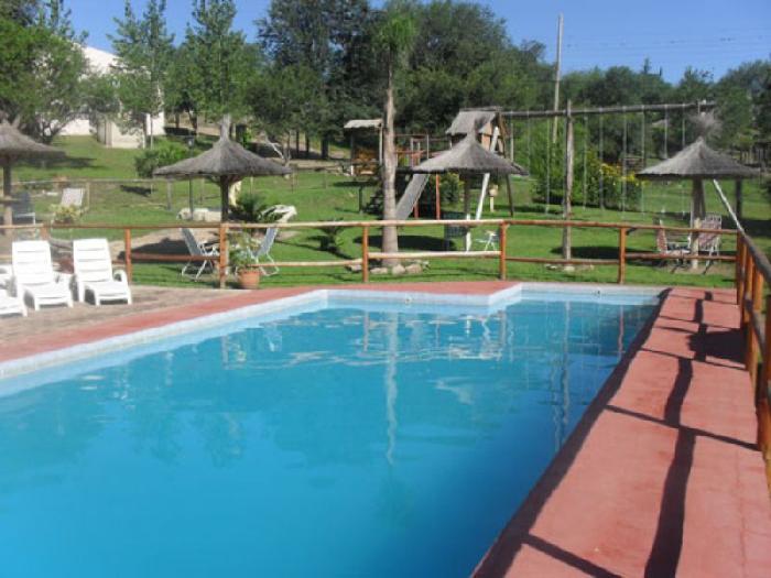 Nº DE REF. 57. OPORTUNIDAD COMPLEJO DE CABAÑAS EN SIQUIMAN IDEAL EMPRENDIMIENTO TURISTICO - GRA - 11