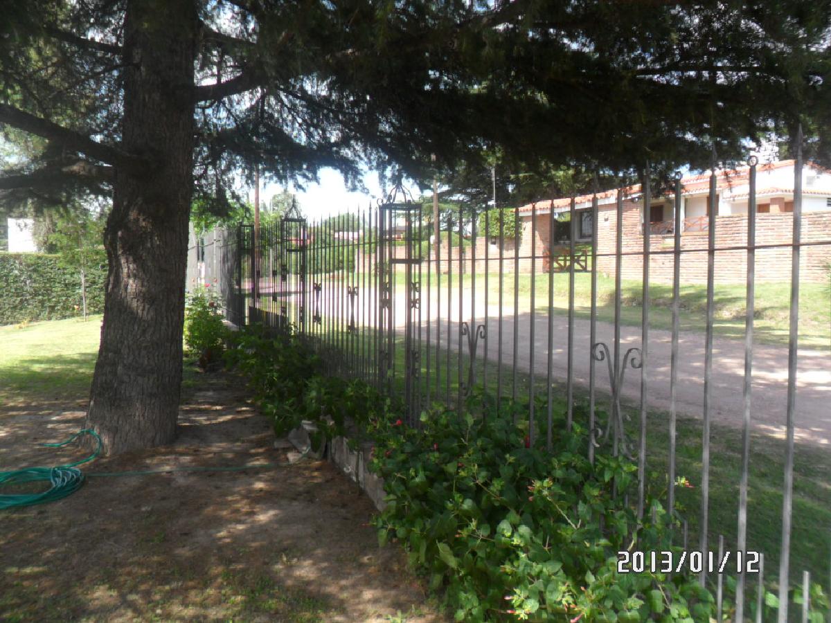 Nº DE REF. 81 HERMOSA CASA EN BIALET MASSE- BARRIO MIRADOR DEL LAGO — foto 9
