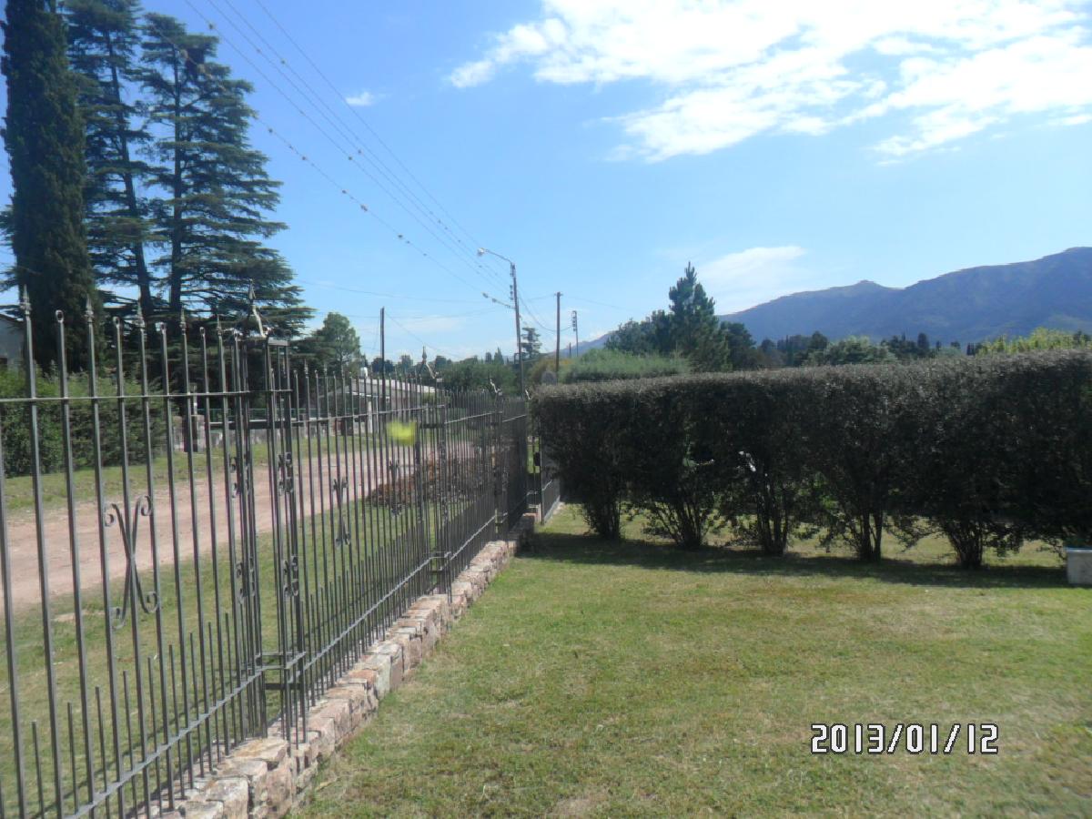 Nº DE REF. 81 HERMOSA CASA EN BIALET MASSE- BARRIO MIRADOR DEL LAGO — foto 10