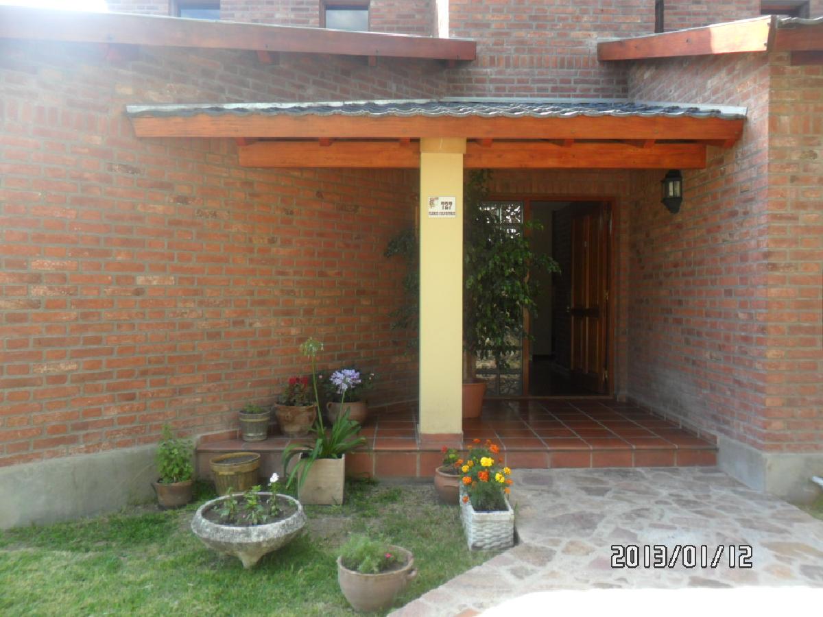 Nº DE REF. 81 HERMOSA CASA EN BIALET MASSE- BARRIO MIRADOR DEL LAGO — foto 11