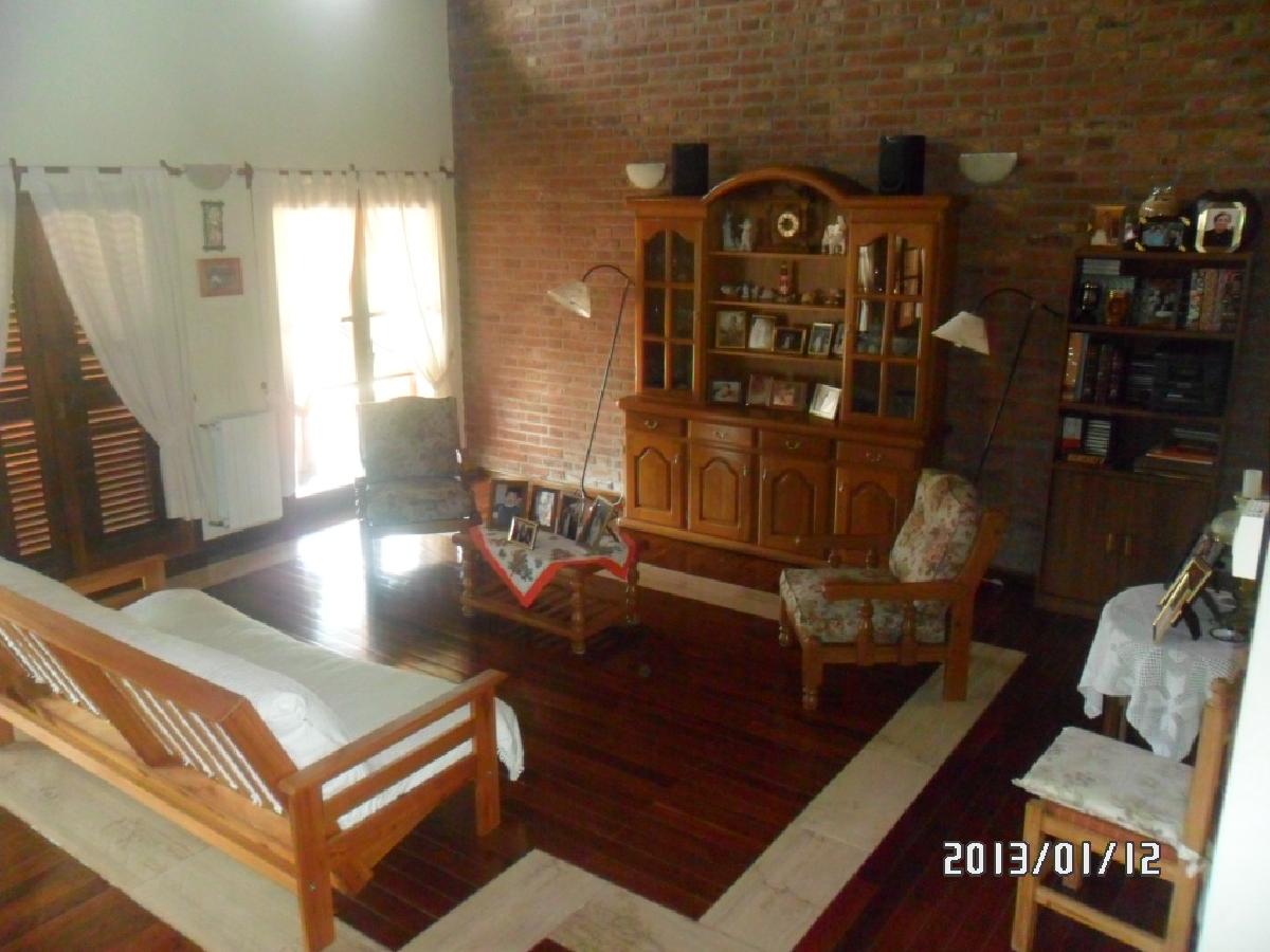 Nº DE REF. 81 HERMOSA CASA EN BIALET MASSE- BARRIO MIRADOR DEL LAGO — foto 14
