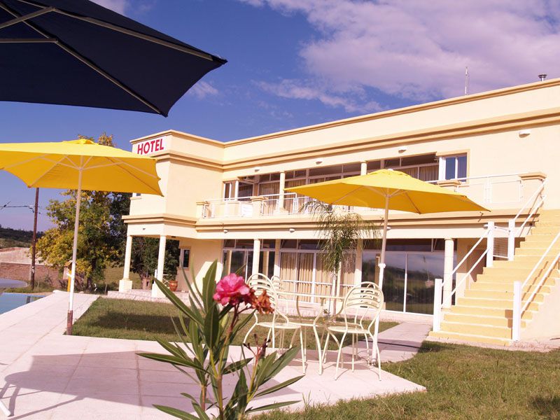 IDEAL EMPREND ESPEC HOTEL EN P.SIQUIMAN SOBRE COLECTORA DE RTA 38/ESTRATEGICA UB - 13