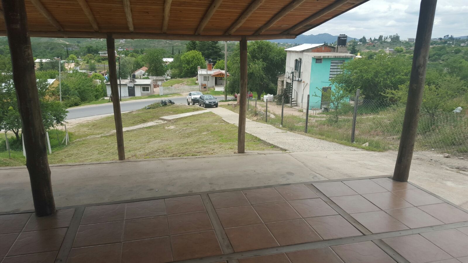 Nºref: 581CASA EN CARLOS PAZ CON INCREIBLE VISTA ALA SIERRAS EXC. ENTORNO — foto 2