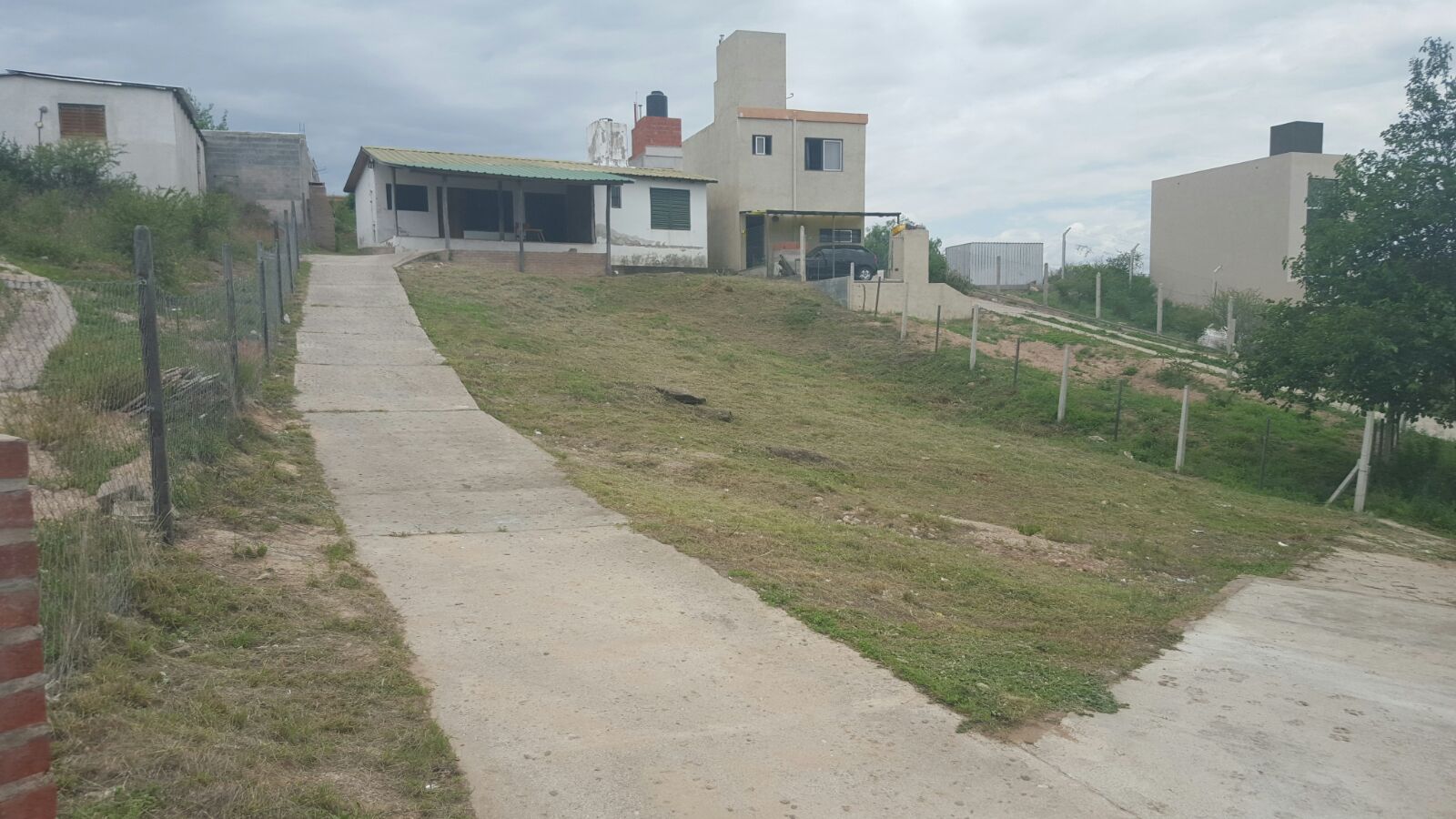 Nºref: 581CASA EN CARLOS PAZ CON INCREIBLE VISTA ALA SIERRAS EXC. ENTORNO — foto 11