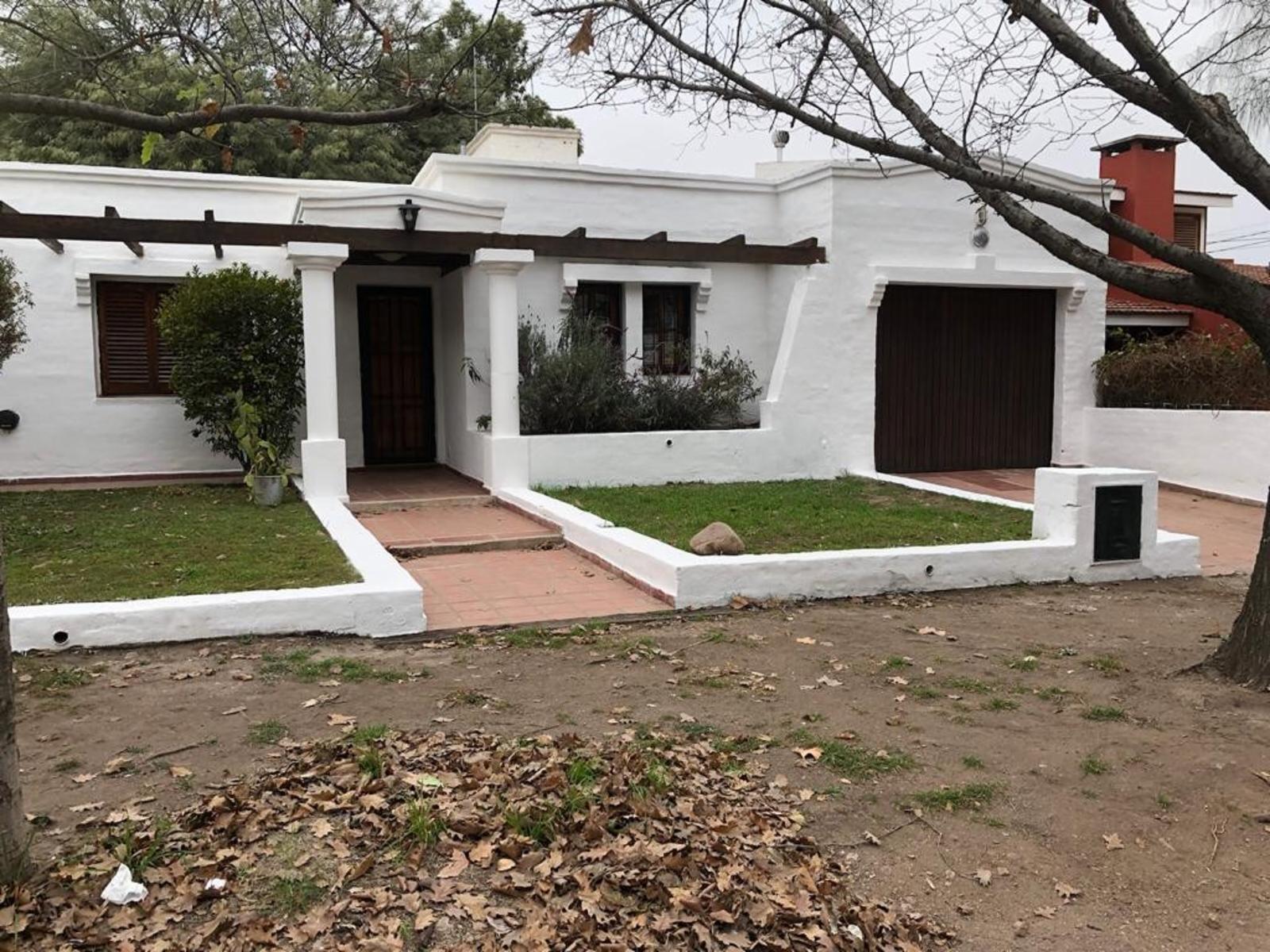ARGUELLO 3 DORMITORIOS PATIO