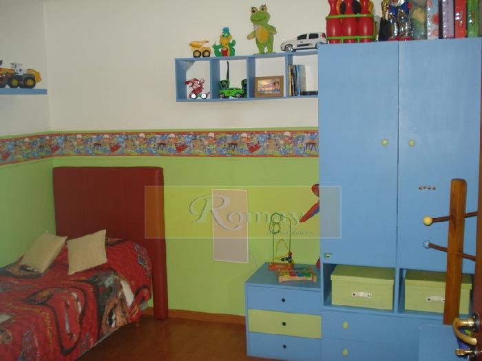 Venta de Casa Lote propio
Distribución: 2 Ph: Uno de 3 amb. a nuevo y al fte. a reciclar — foto 14