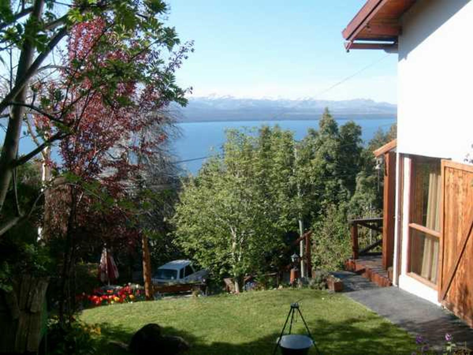 PARA INVERSIONISTAS- Cálida vivienda en PH con excelente vista al Lago - 17