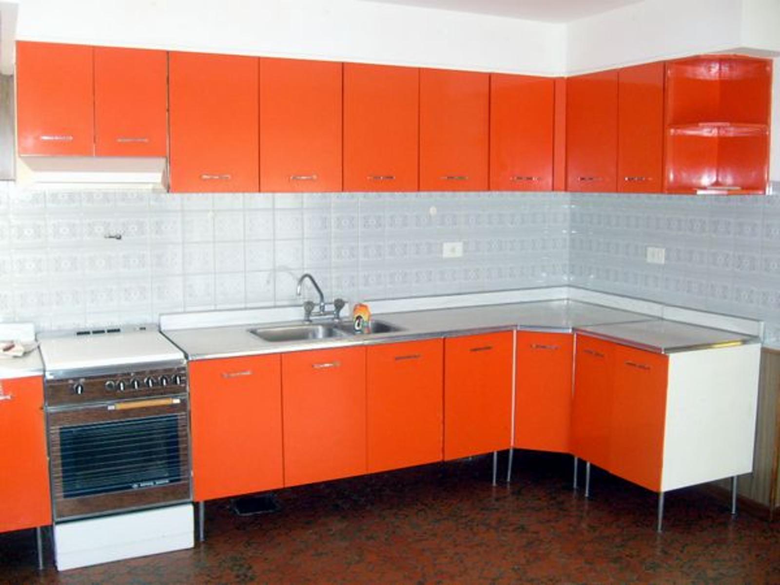 Ideal dos familias ó residencial. Dos amplias viviendas céntricas. Lote 1000m2. Venta en Block — foto 13