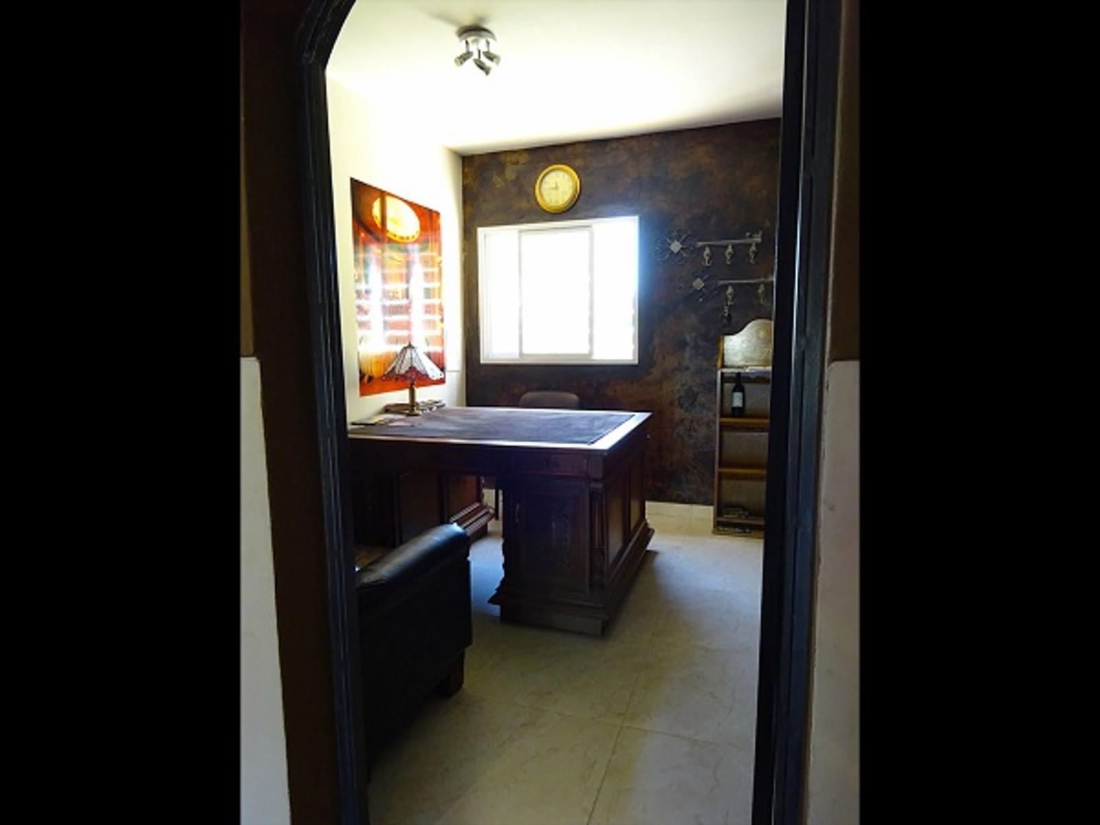Exclusivo Apart Hotel –ex Bodega- en propiedad en San Rafael -Provincia de Mendoza - 10