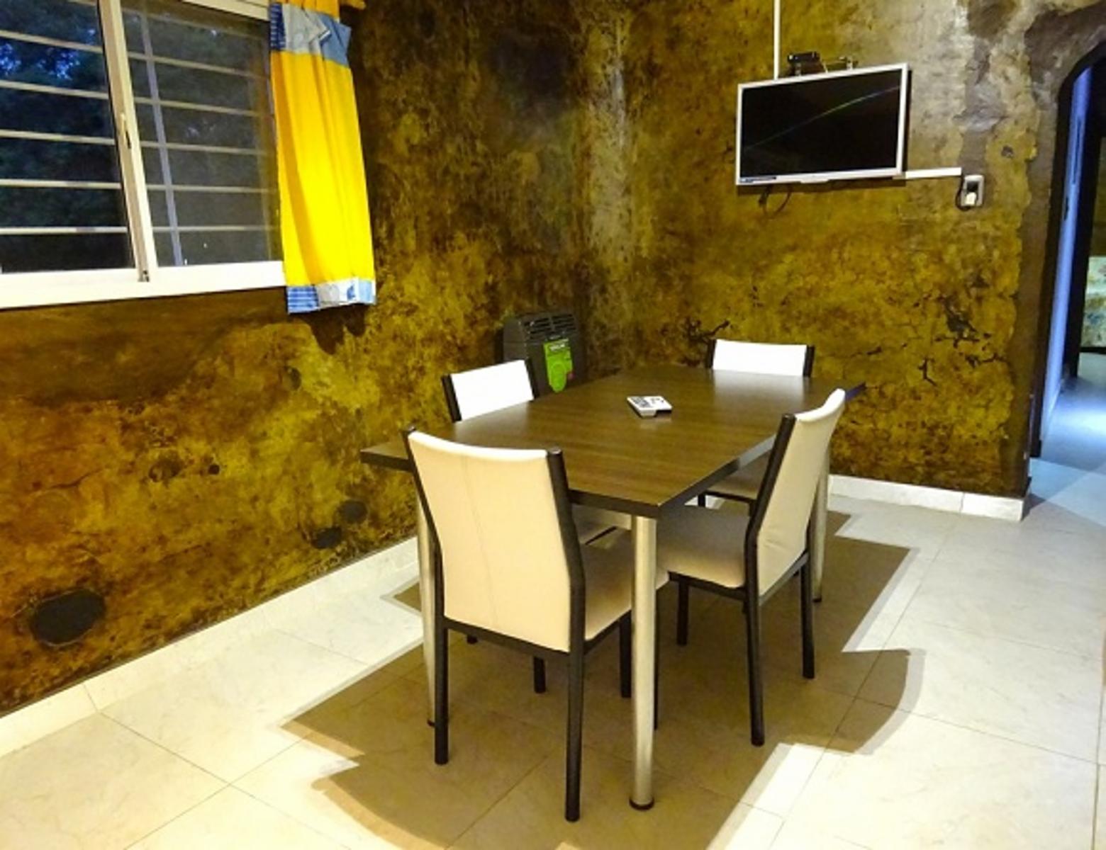 Exclusivo Apart Hotel –ex Bodega- en propiedad en San Rafael -Provincia de Mendoza - 16