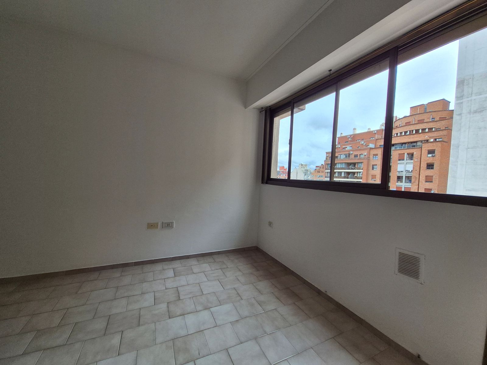 VENTA MONOAMBIENTE EN LA MEJOR ZONA DE NUEVA CORDOBA - 29
