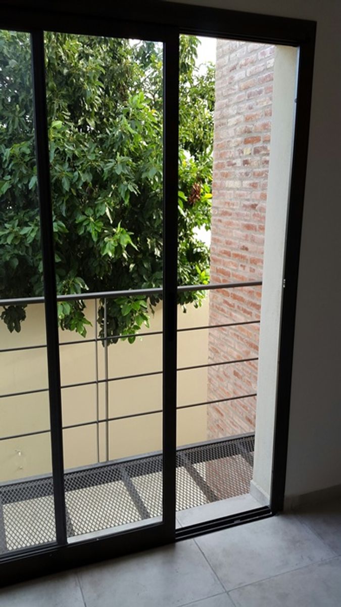 EXCELENTE DEPTO 1 DORM CON BALCON - A MIN DE NUEVOCENTRO SHOPPING - 13