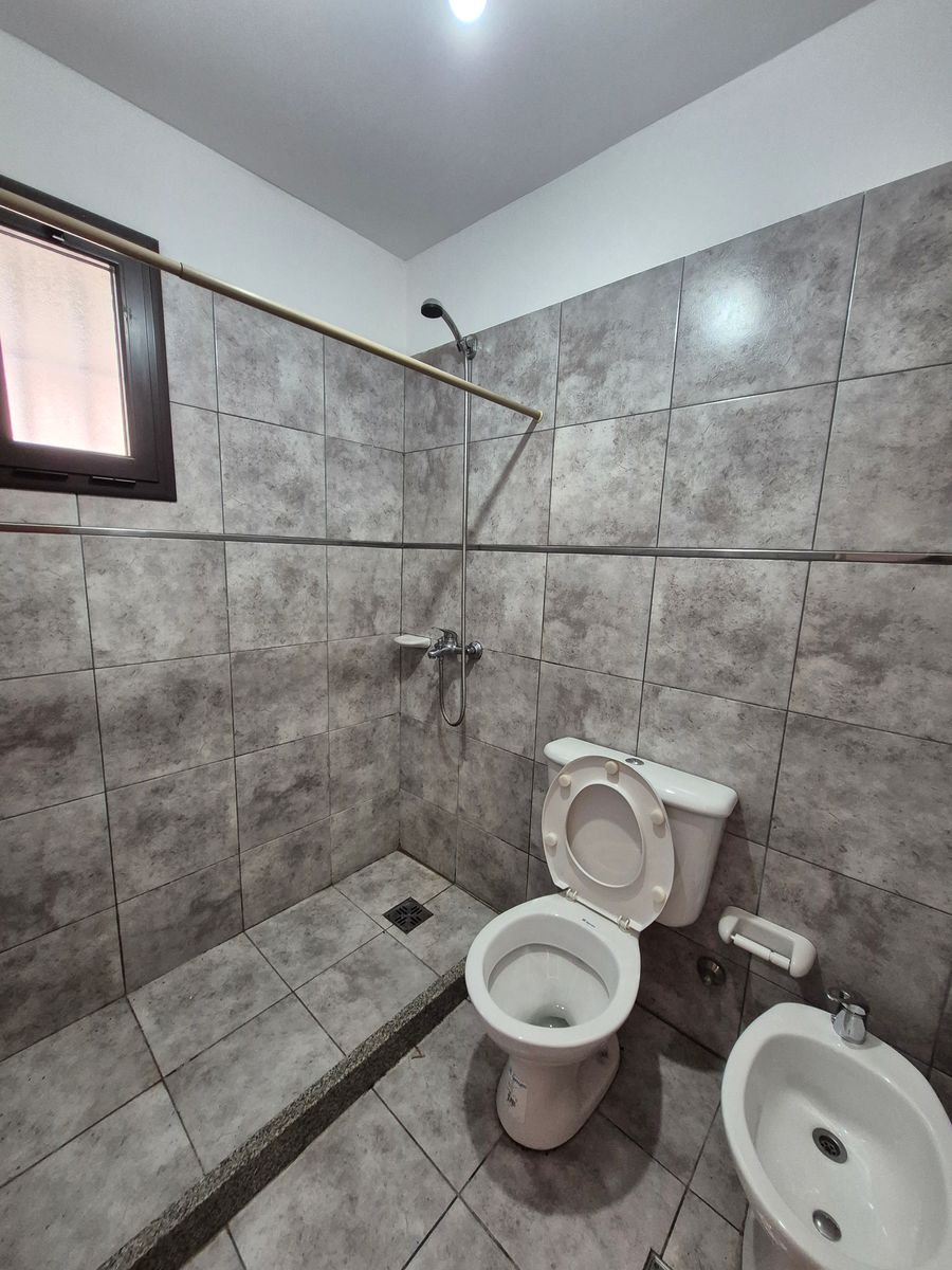 EXCELENTE DEPTO 1 DORM CON BALCON - A MIN DE NUEVOCENTRO SHOPPING - 24