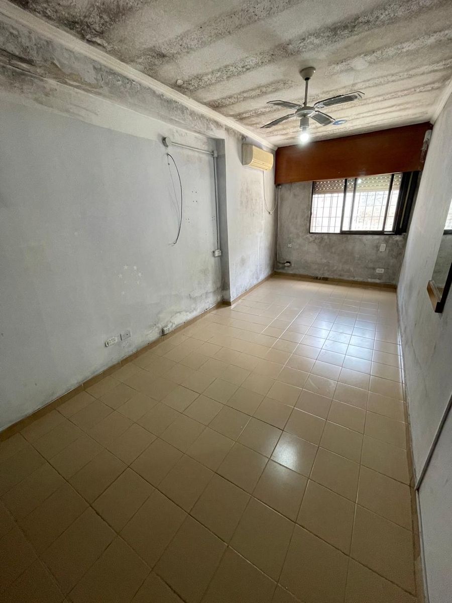 Alquila departamento 2 ambientes amplios. San Alberto - 21