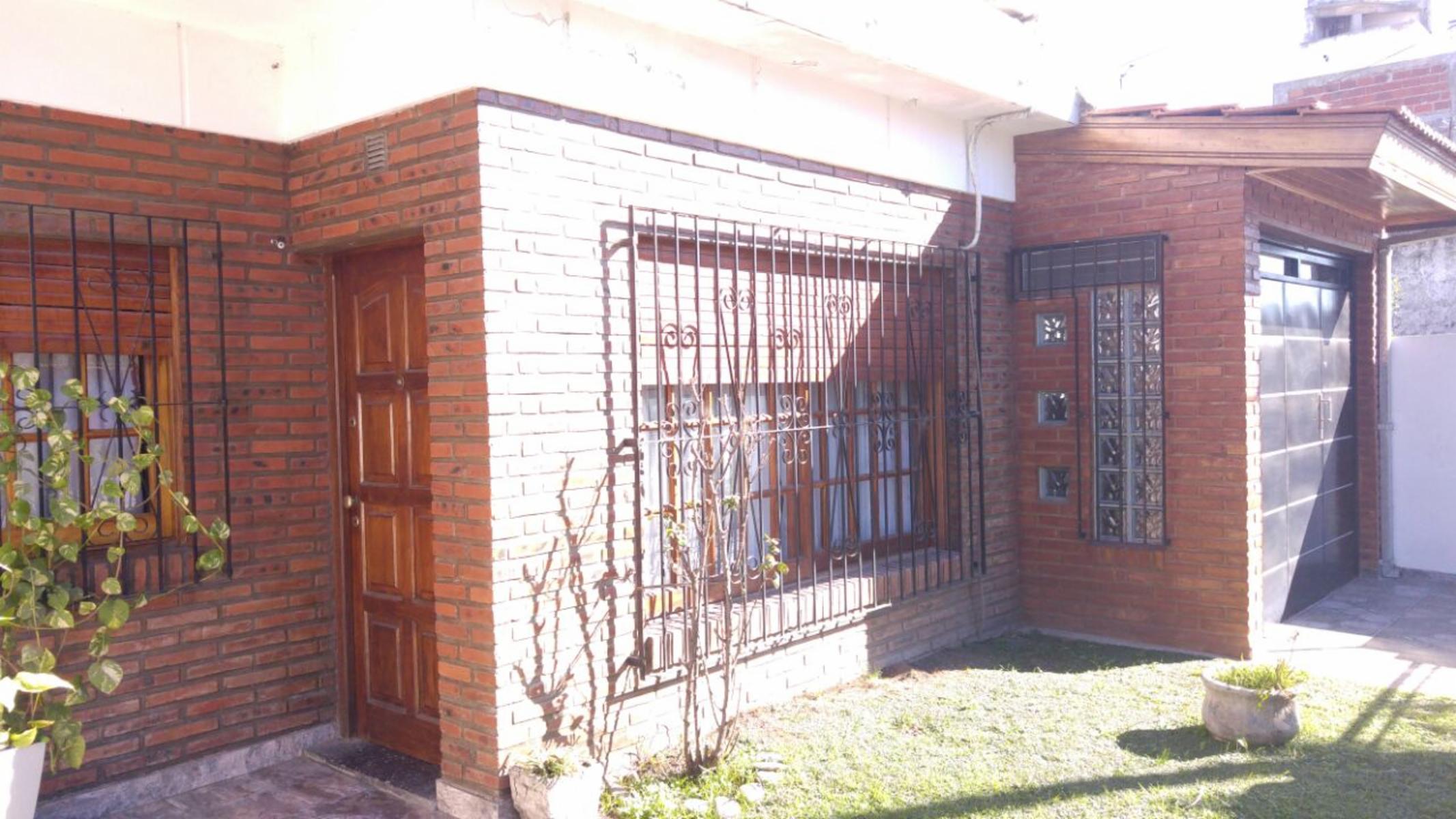 Casa mutifamiliar. excelente estado de categoria. APTO CREDITO — foto 10