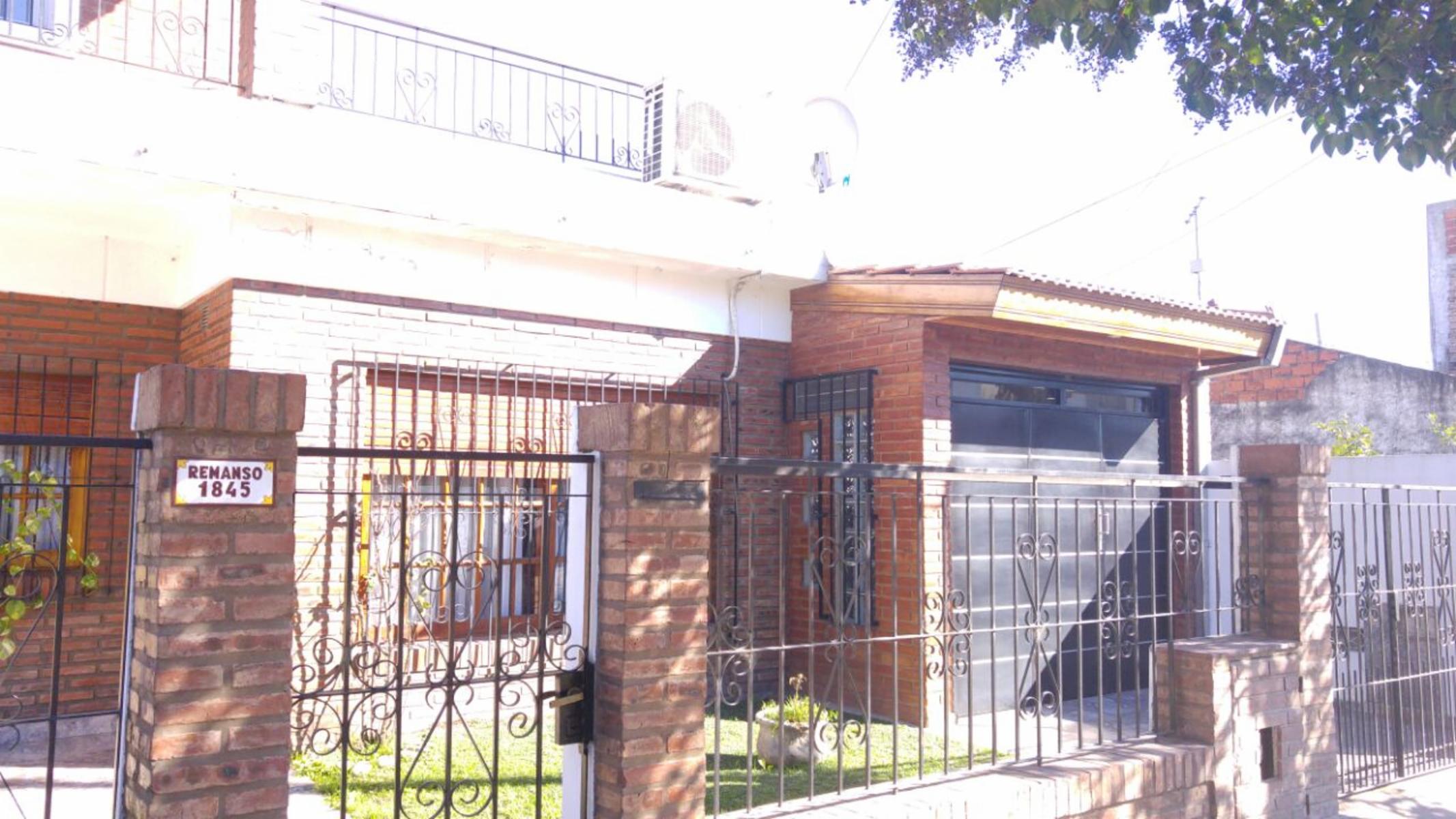 Casa mutifamiliar. excelente estado de categoria. APTO CREDITO — foto 11