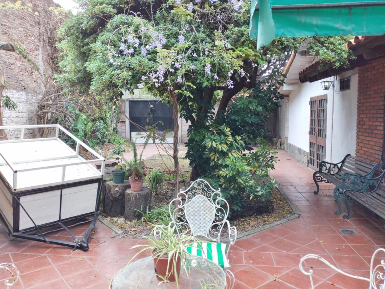 Vende chalet sobre 3 lotes 450 m2. Excelente para inversor — foto 6