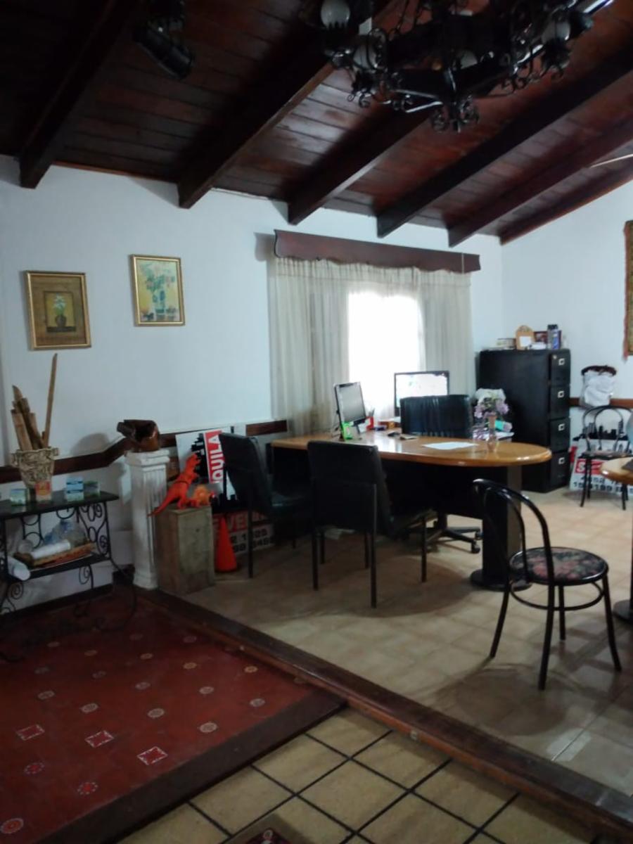 Vende chalet sobre 3 lotes 450 m2. Excelente para inversor — foto 7