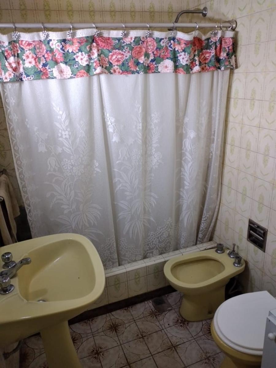 Vende chalet sobre 3 lotes 450 m2. Excelente para inversor — foto 15