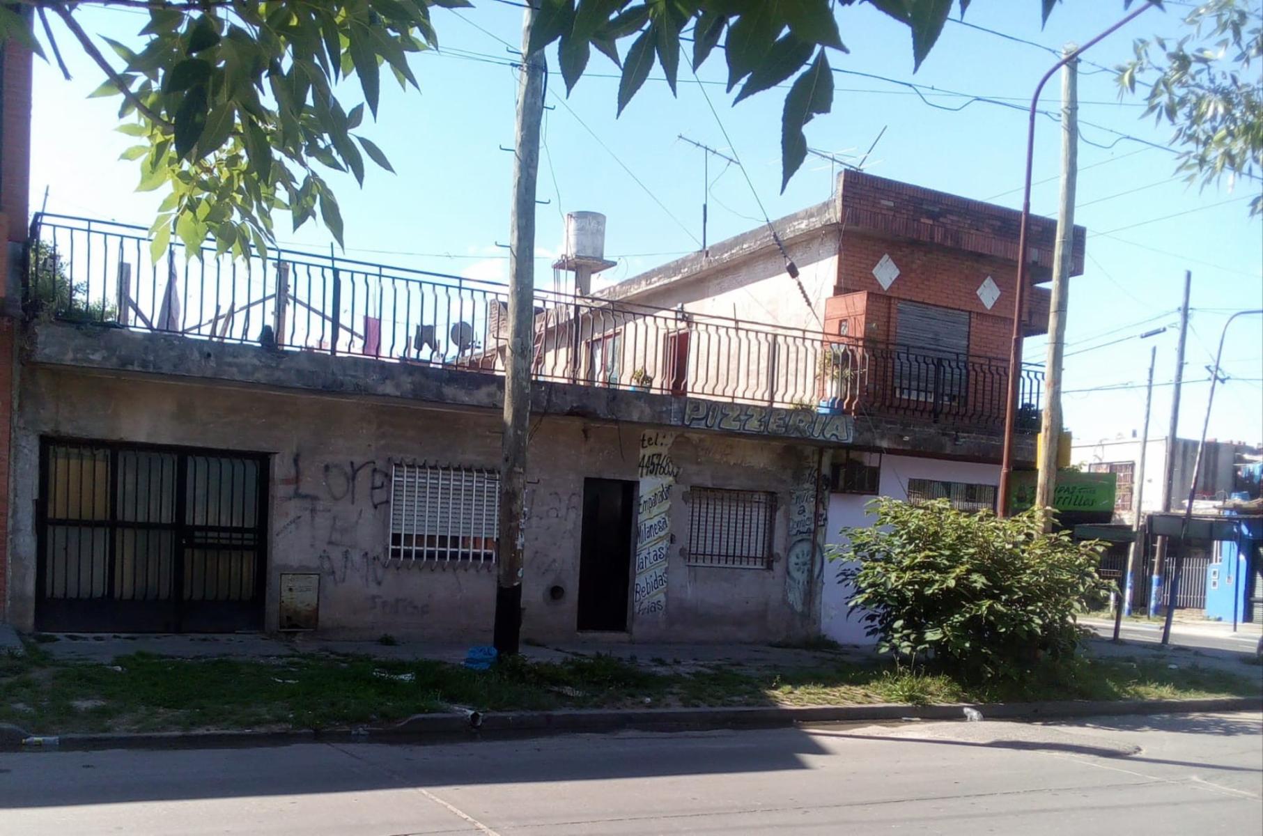 VENTA CASA MULTIFAMILIAR Y LOCALES — foto 5