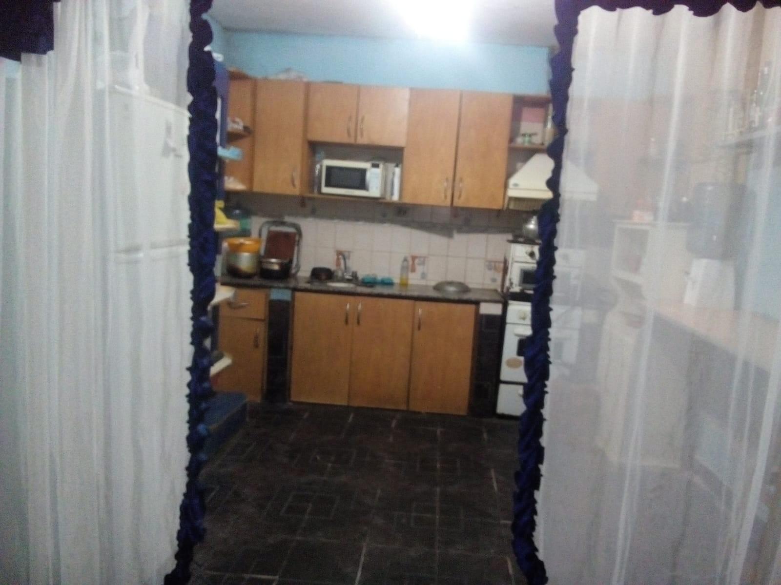 VENTA CASA MULTIFAMILIAR Y LOCALES — foto 6