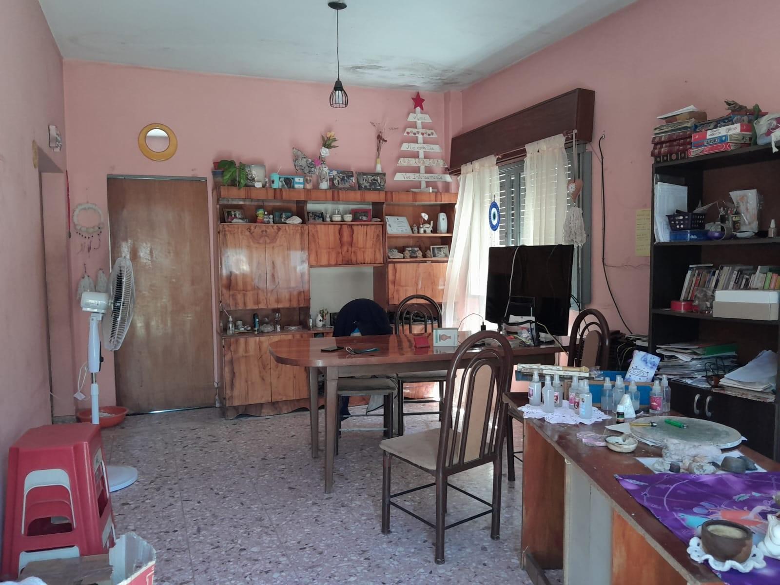 VENDE CASA 3 AMBIENTES CON LOCAL, LOTE 550 m2. ISIDRO CASANOVA — foto 5