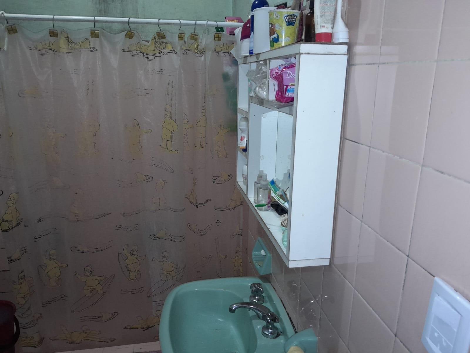 VENDE CASA 3 AMBIENTES CON LOCAL, LOTE 550 m2. ISIDRO CASANOVA — foto 7