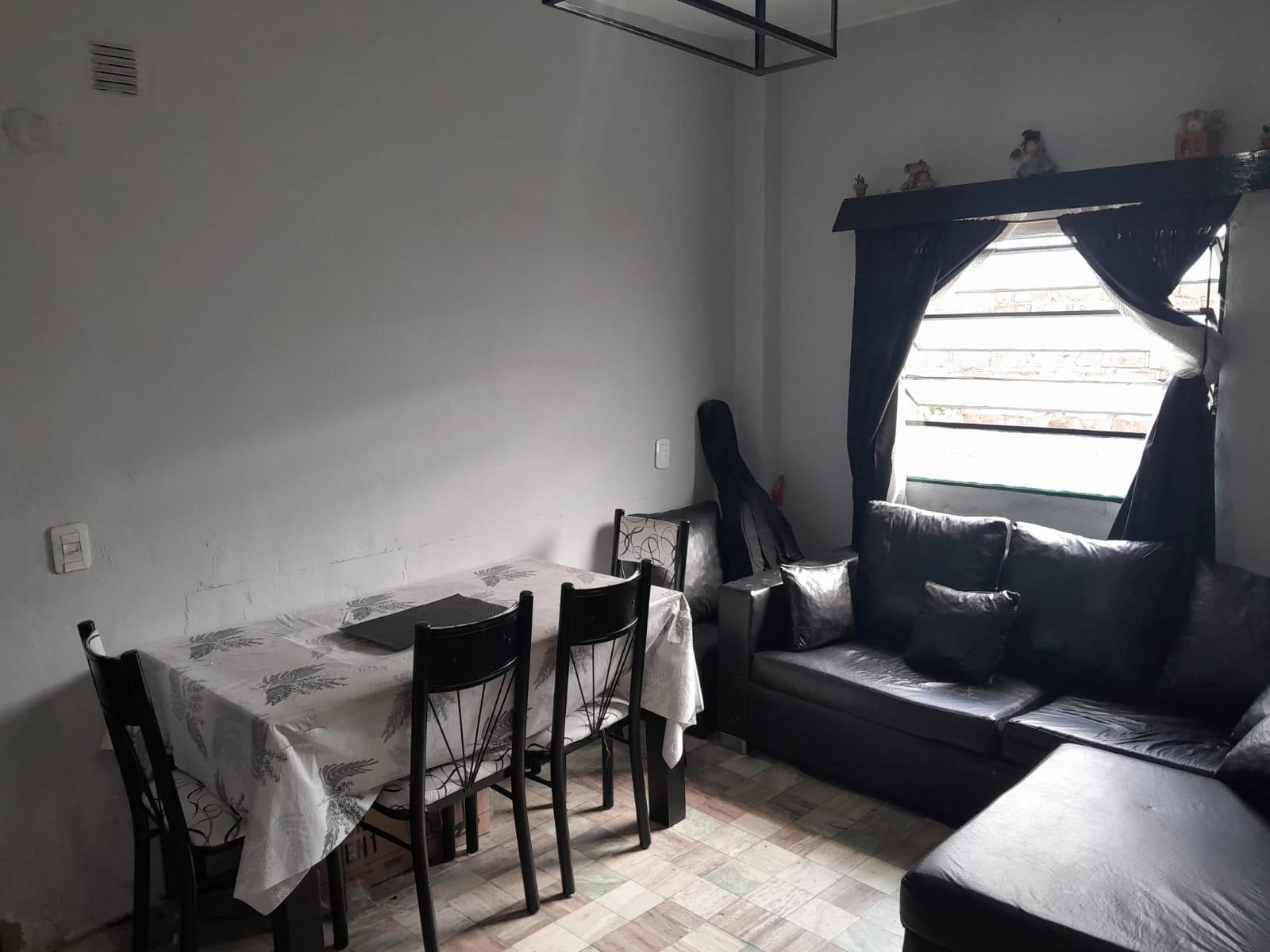 VENDE CASA MULTIFAMILIAR PARA 3 FAMILIAS, GALPON ISIDRO CASANOVA — foto 15