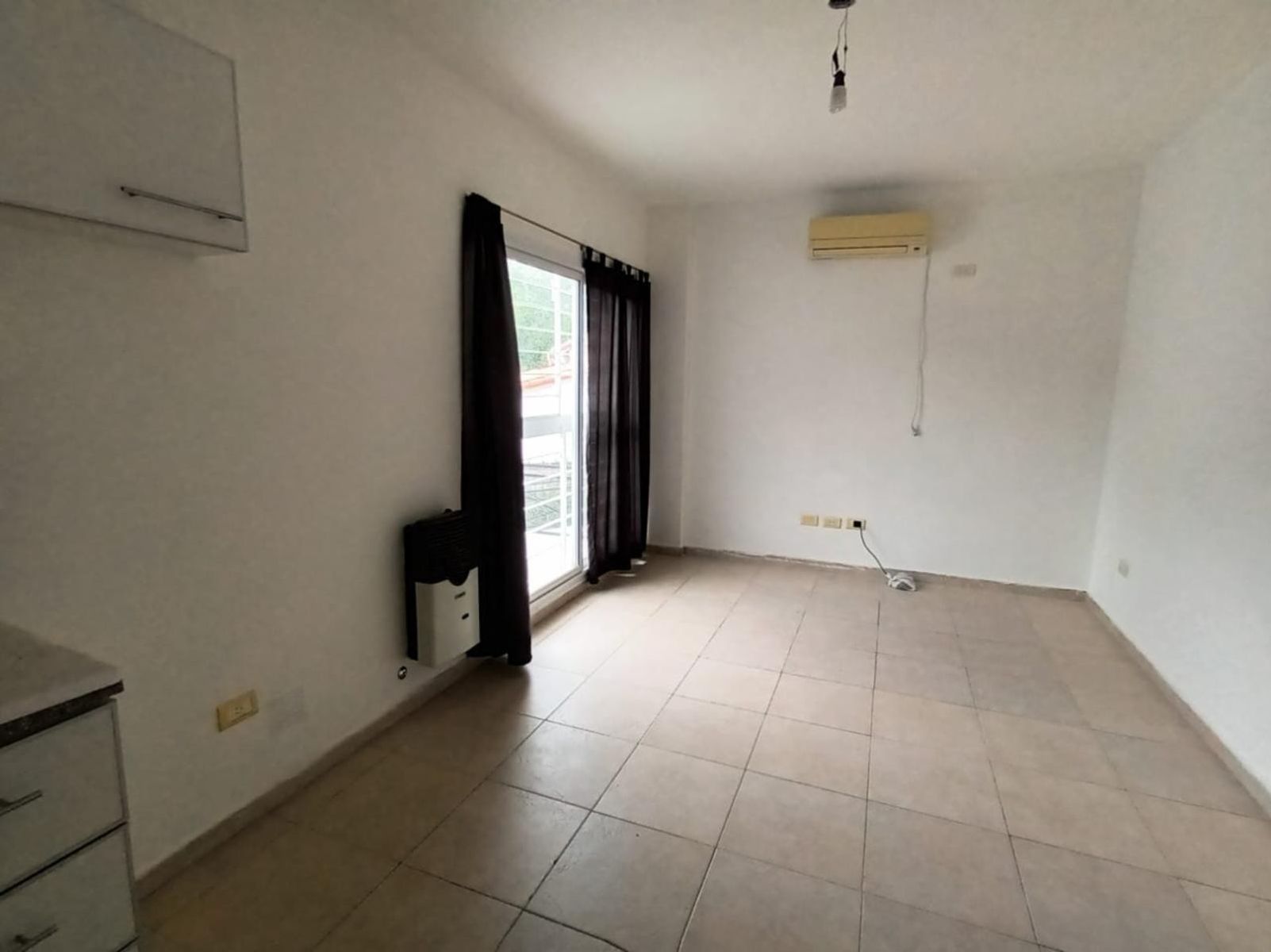 VENTA MONOAMBIENTE EN SEGUNDO PISO. RAMOS MEJIA