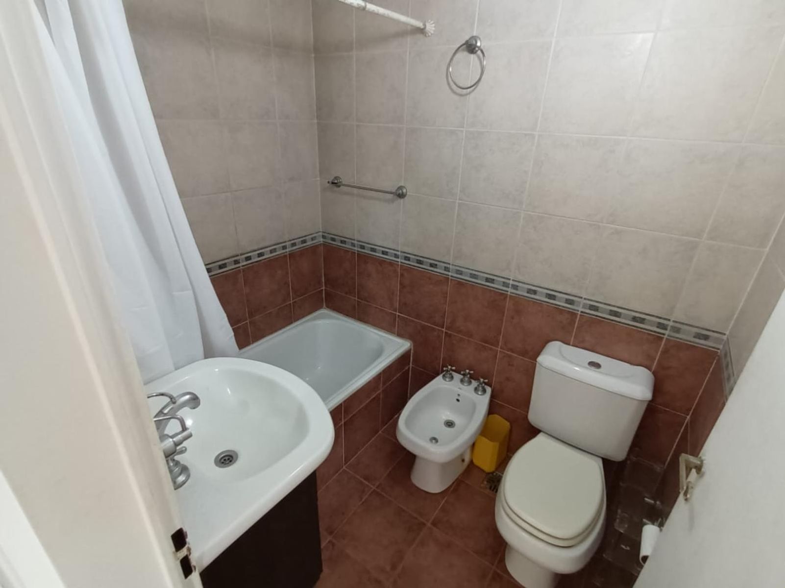 VENTA MONOAMBIENTE EN SEGUNDO PISO. RAMOS MEJIA — foto 5