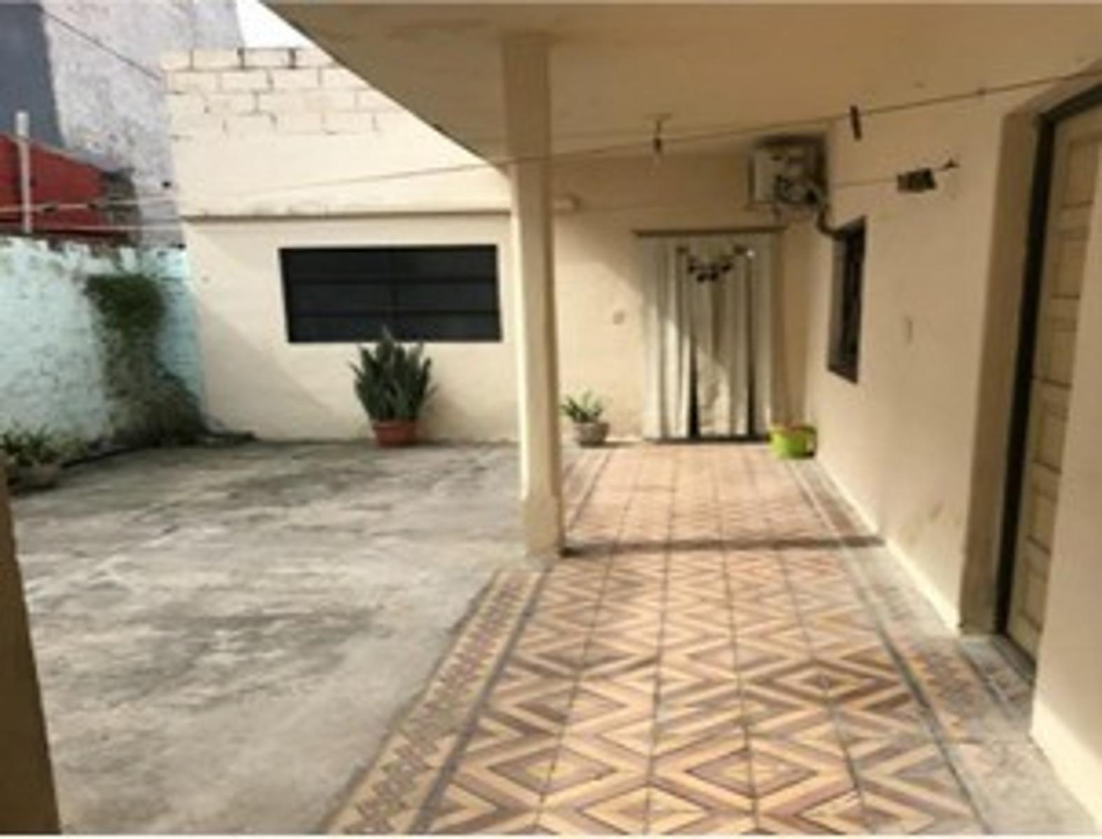 VENTA CASA TIPO PH AL FRENTE . SAN JUSTO — foto 4