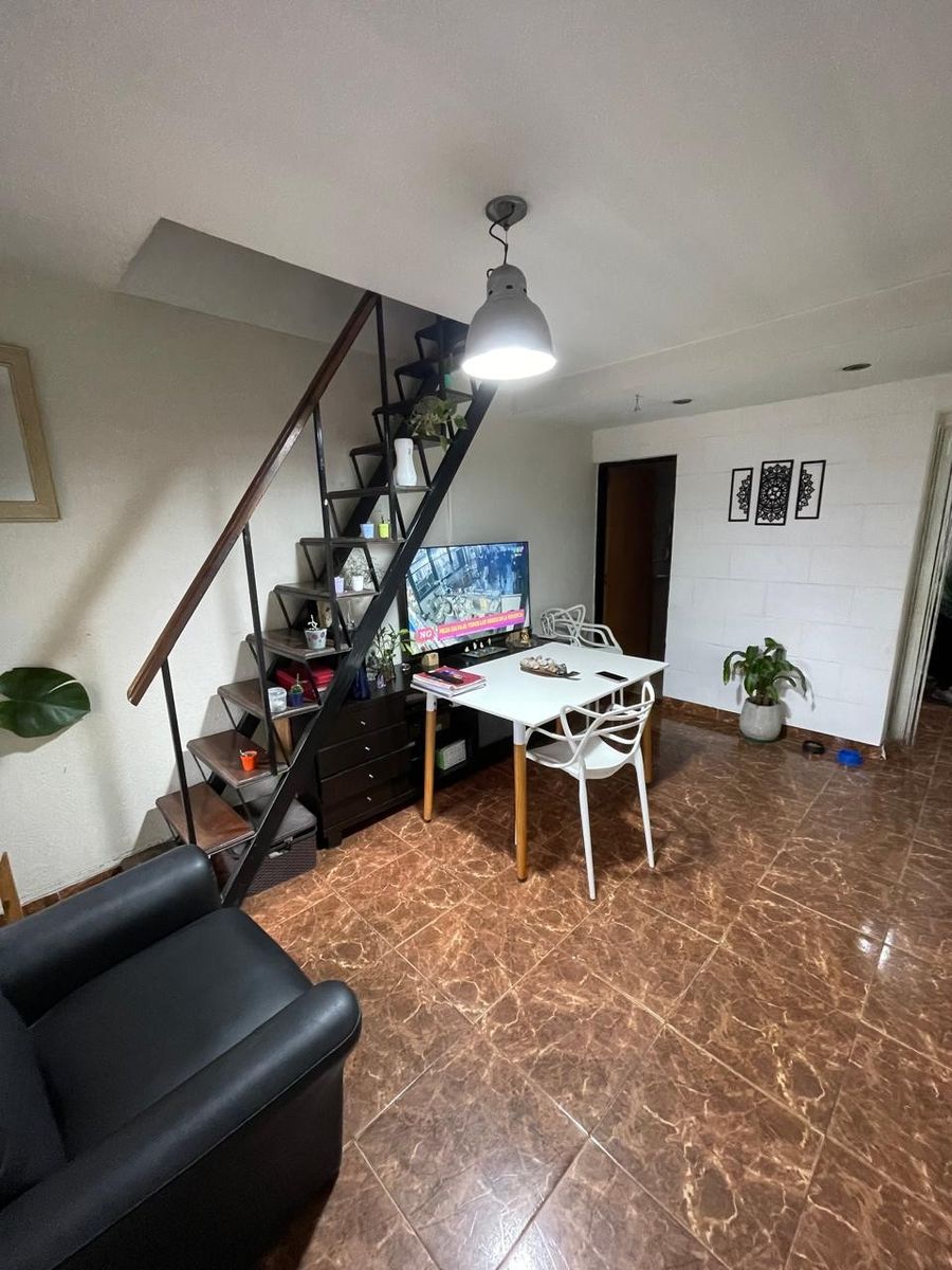 VENDE DUPLEX 4 AMBIENTES LOMAS DEL MIRADOR - 14