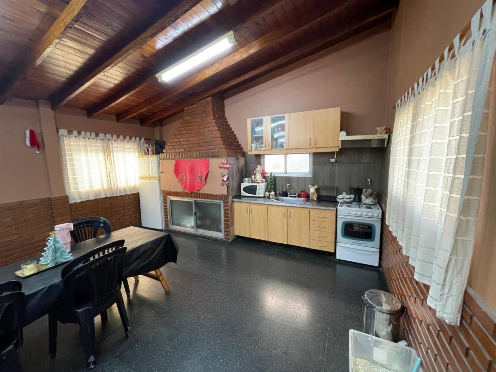 VENTA CASA MULTIFAMILIAR. LA TABLADA — foto 4