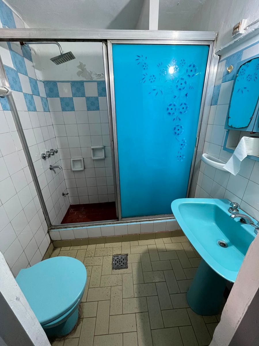 VENTA CASA 3 AMBIENTES CON GARAJE Y DEPARTAMENTO 3 AMBIENTES AL FONDO. LA TABLADA - 6