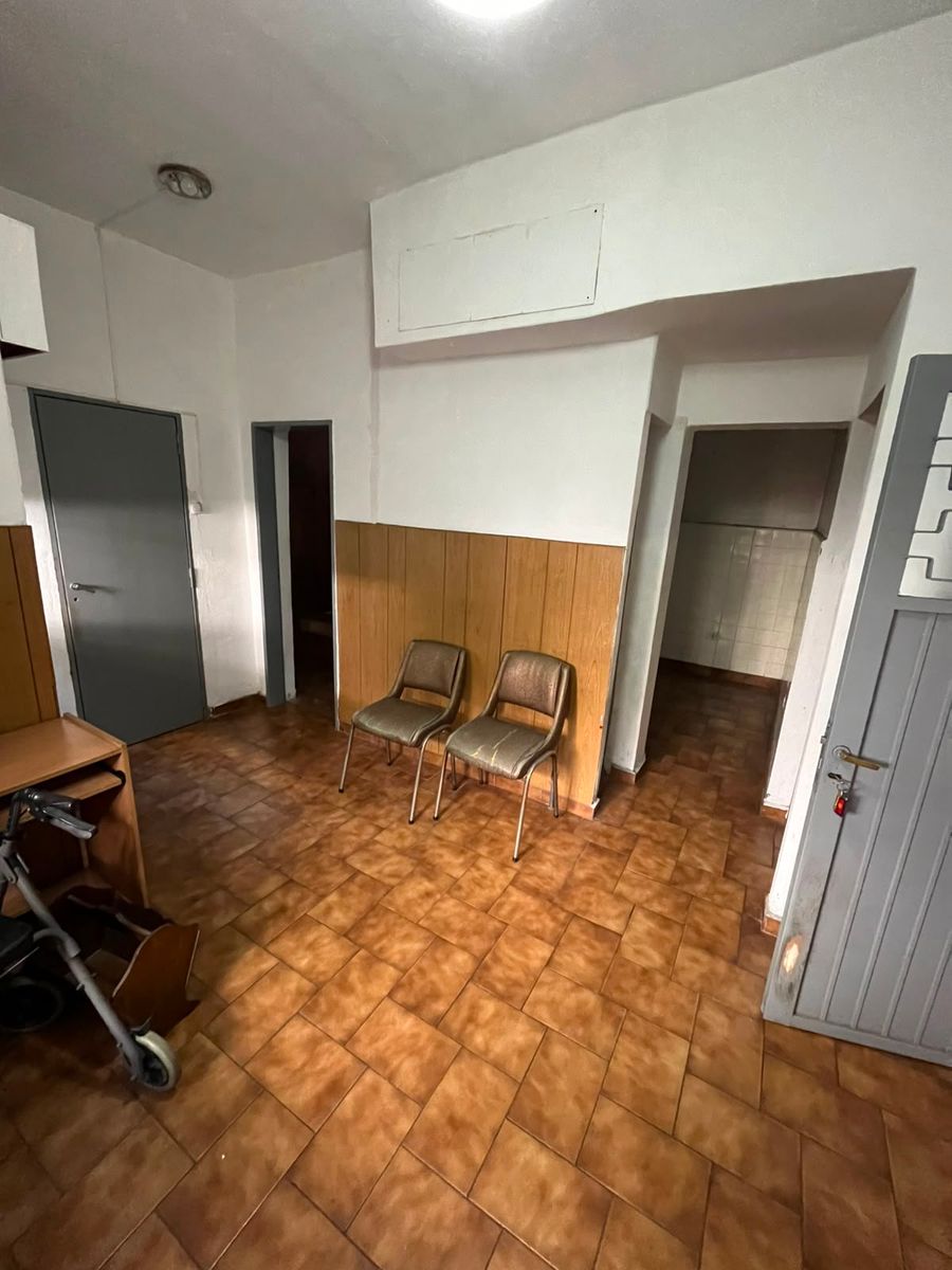 VENTA CASA 3 AMBIENTES CON GARAJE Y DEPARTAMENTO 3 AMBIENTES AL FONDO. LA TABLADA - 13