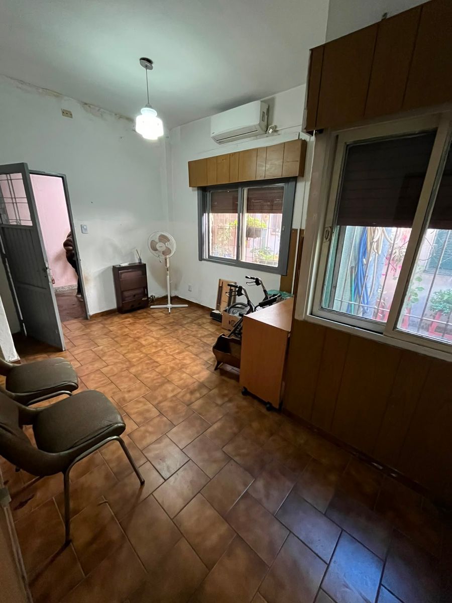 VENTA CASA 3 AMBIENTES CON GARAJE Y DEPARTAMENTO 3 AMBIENTES AL FONDO. LA TABLADA - 20