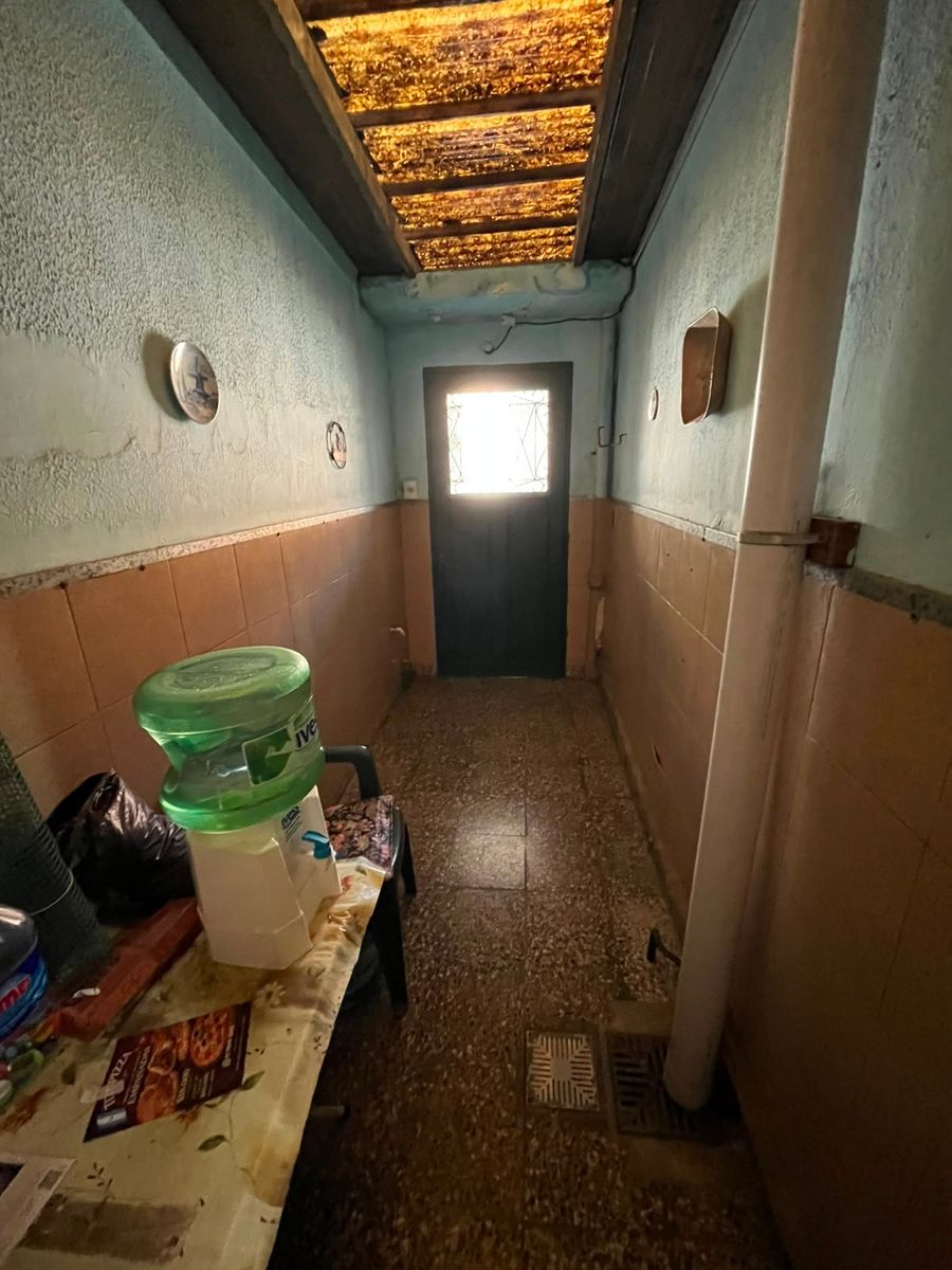 VENTA CASA 3 AMBIENTES CON GARAJE Y DEPARTAMENTO 3 AMBIENTES AL FONDO. LA TABLADA - 46