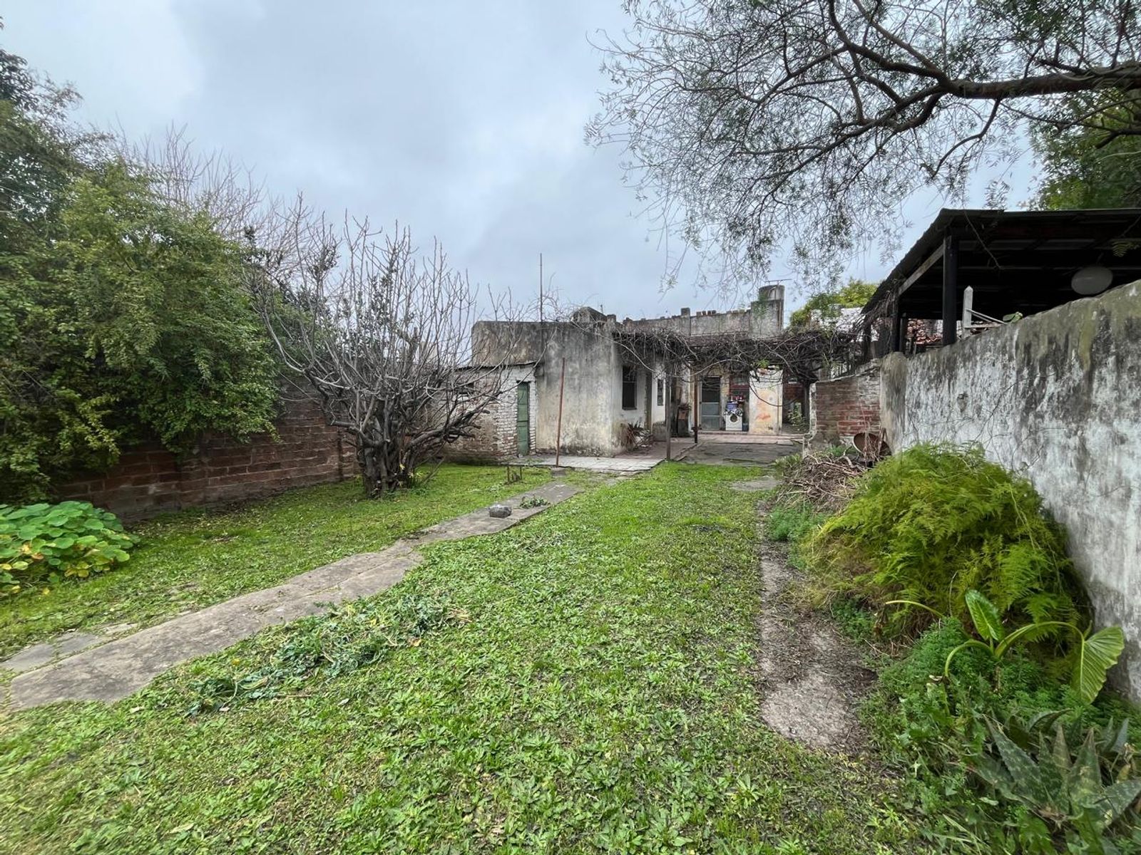 VENTA CASA 4 AMBIENTES. ISIDRO CASANOVA - 23